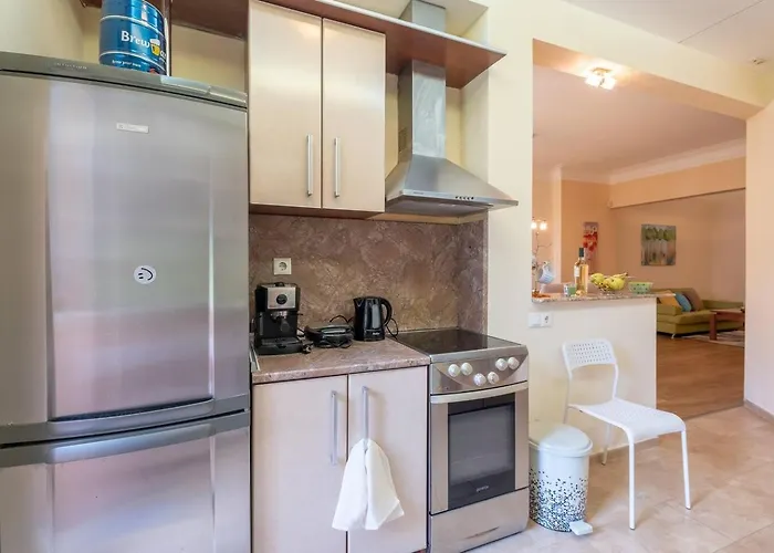 Pick! Spacious 2 Bedroom * ソフィア